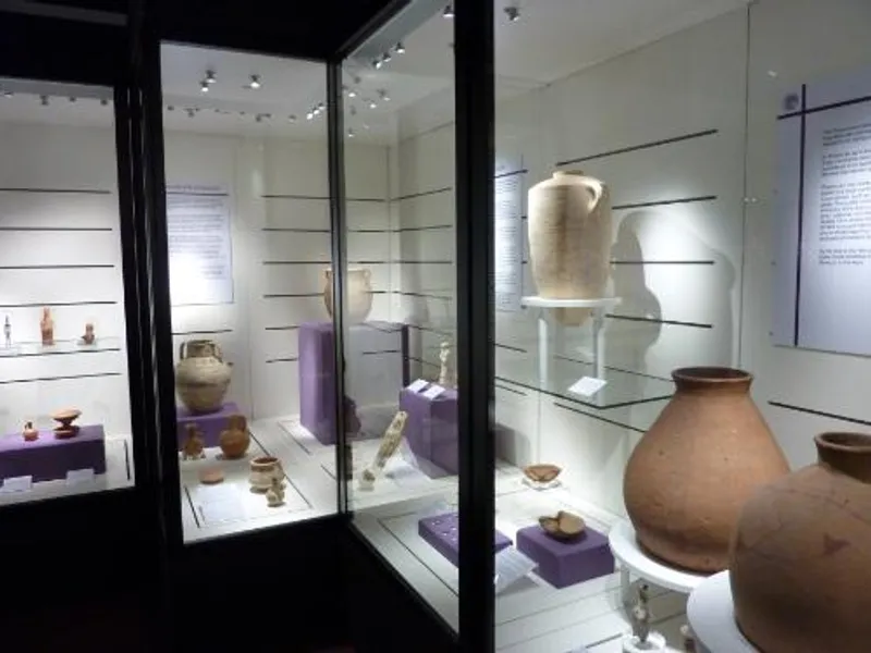 Objects on loan from the National Museum of Beirut in the exhibition Daily Life in Ancient Lebanon 